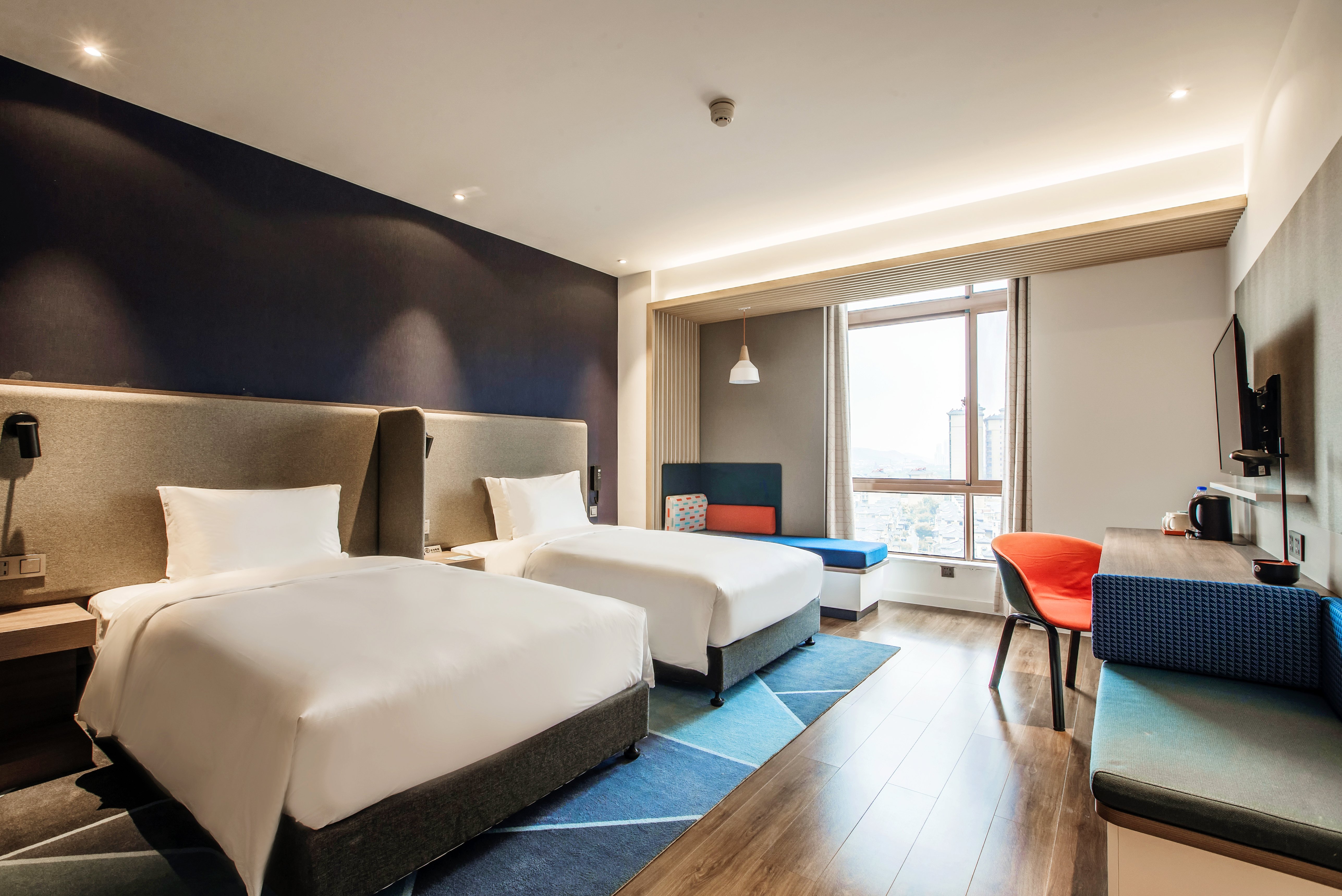 holiday inn express zhangjiagang free trade zone an ihg hotel
