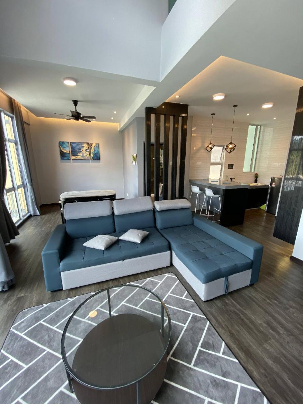 play residence at golden hills