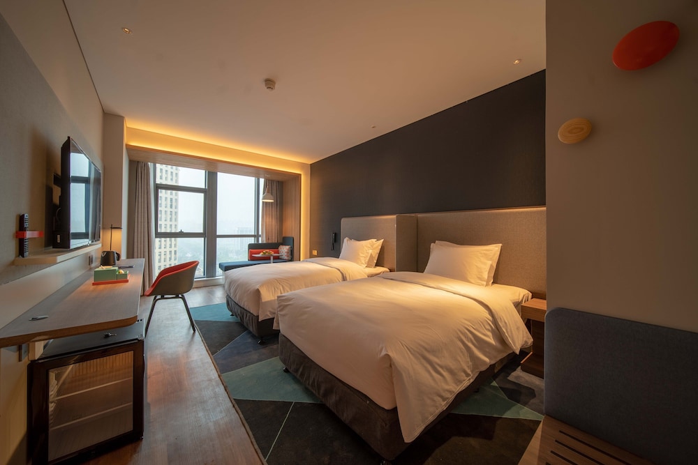 holiday inn express huaibei city center an ihg hotel