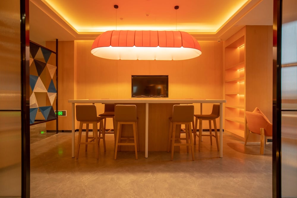 holiday inn express huaibei city center an ihg hotel