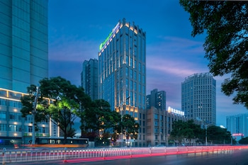 holiday inn express huaibei city center an ihg hotel