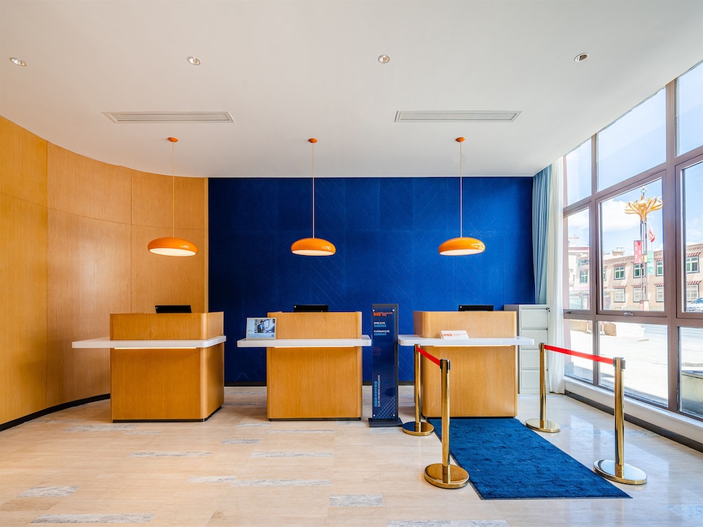 holiday inn express litang