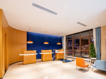 holiday inn express litang