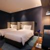 holiday inn express litang