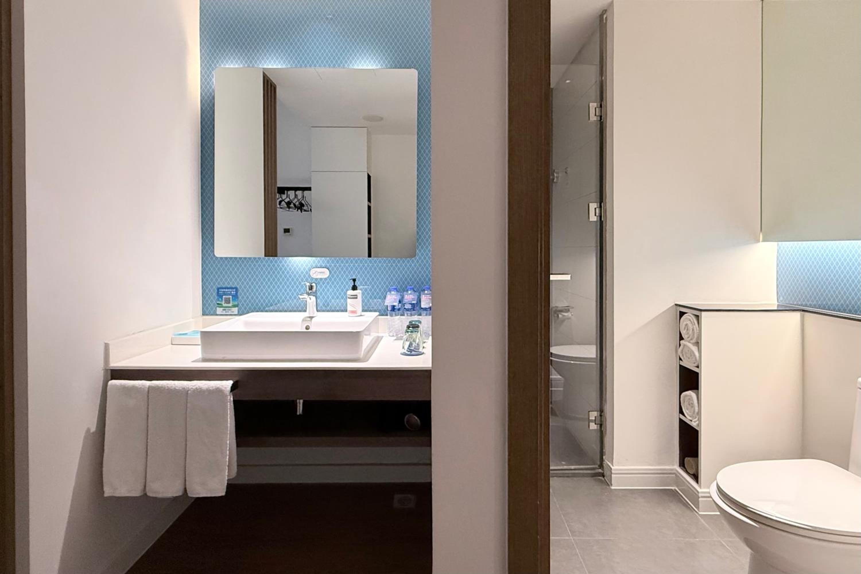 holiday inn express chengdu longquanyi north an ihg hotel