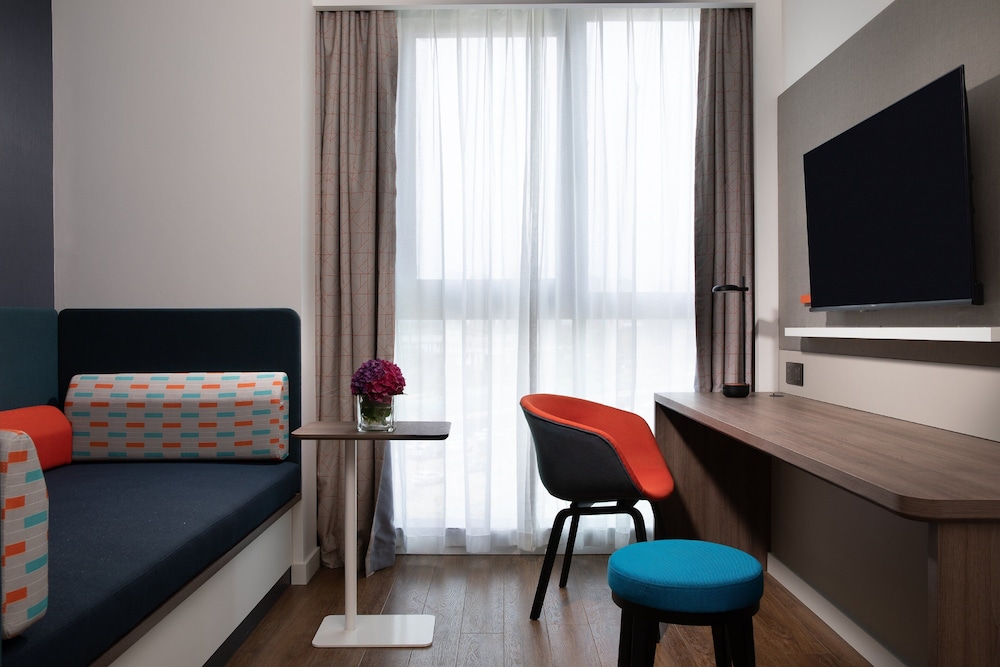 holiday inn express chengdu longquanyi north an ihg hotel