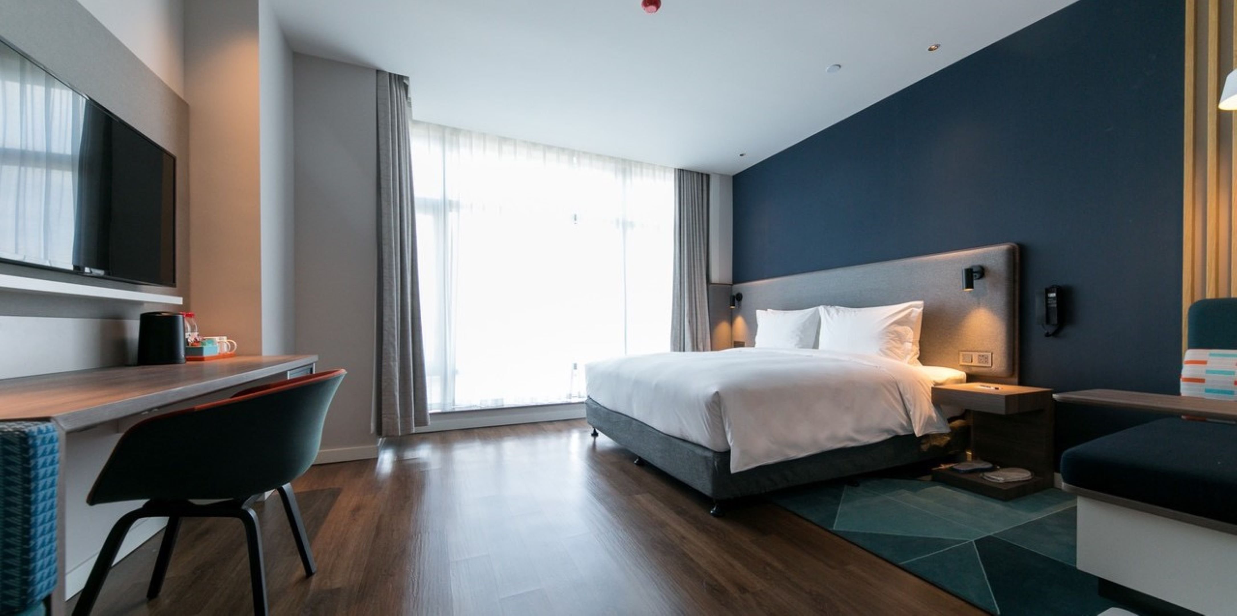 holiday inn express urumqi station an ihg hotel