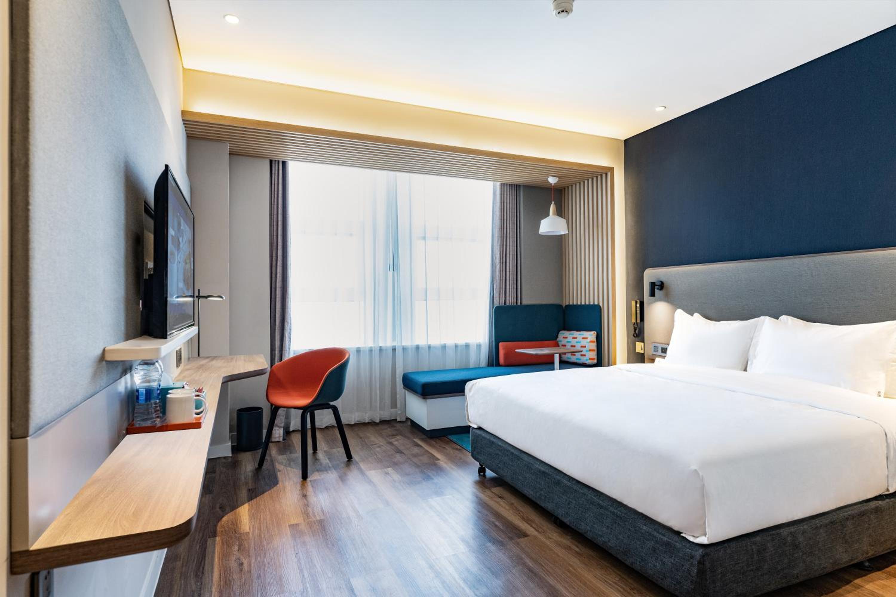 holiday inn express urumqi station an ihg hotel