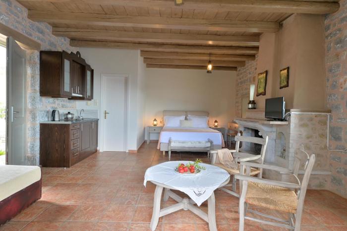 akrolithi guesthouse