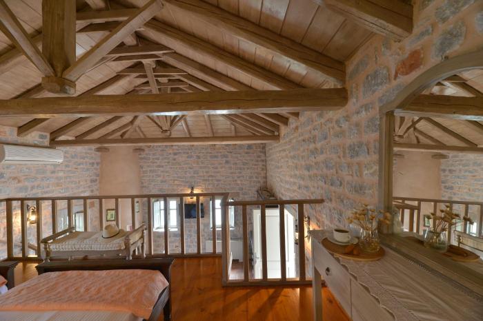 akrolithi guesthouse