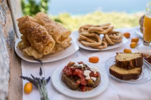 akrolithi guesthouse