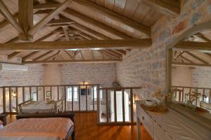 akrolithi guesthouse