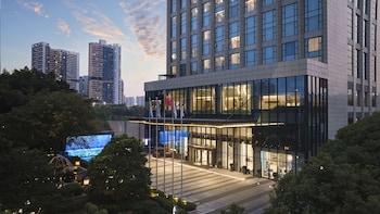 doubletree by hilton shenzhen nanshan hotel and residences