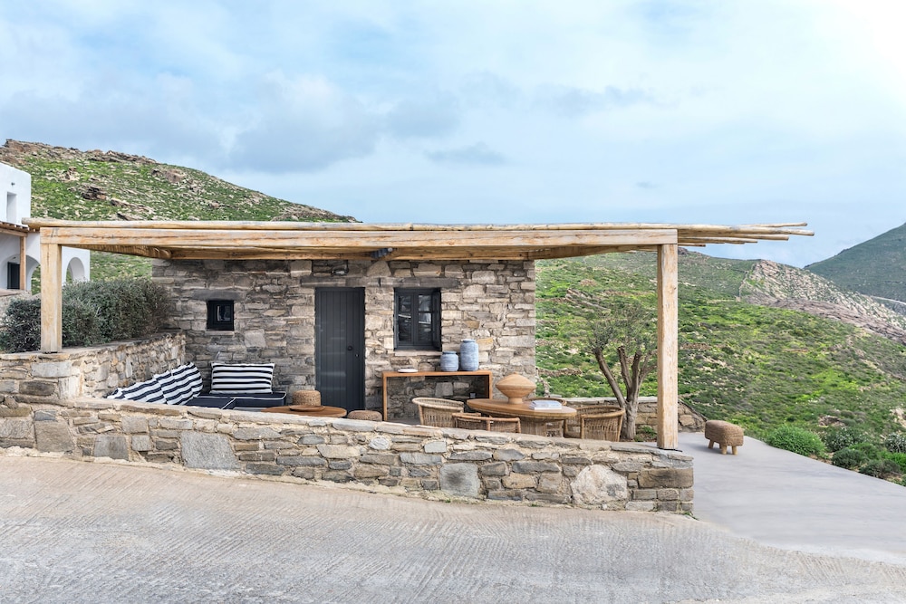 acron villas