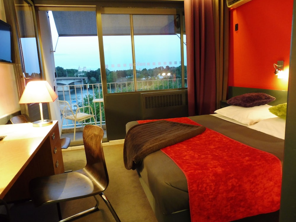 villeneuve les avignon