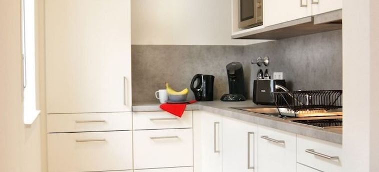 seeger living premium west