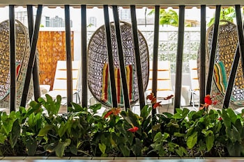 oasis hotel waikiki