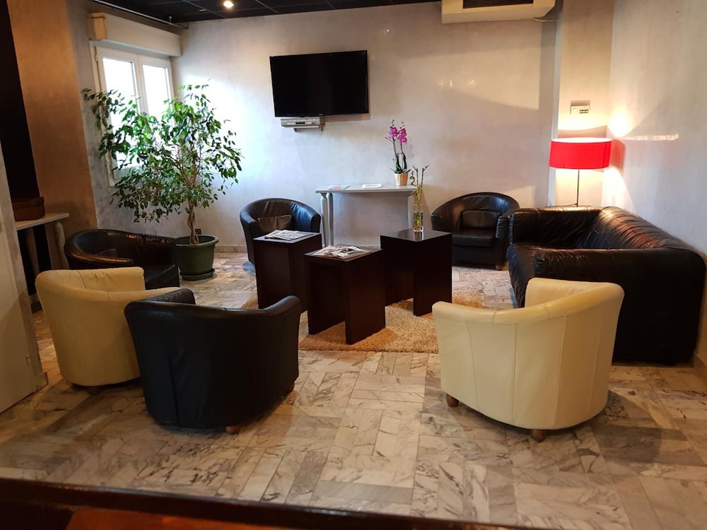 adonis arc hotel aix