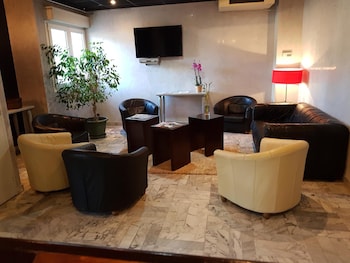 adonis arc hotel aix