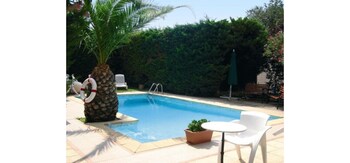 adonis arc hotel aix