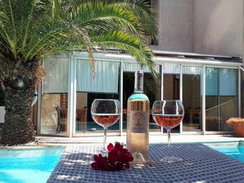 Adonis Arc Hotel Aix,Bouches-Du-Rhône>>Aix-En-Provence,3 star