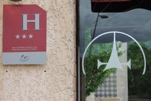 adonis arc hotel aix