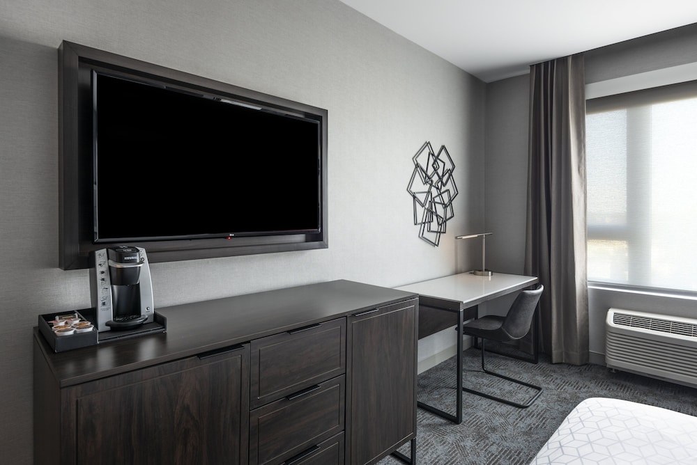 staybridge suites boston logan airport revere an ihg hotel