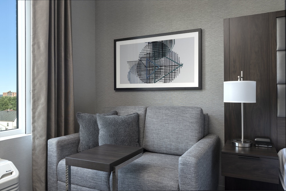 staybridge suites boston logan airport revere an ihg hotel