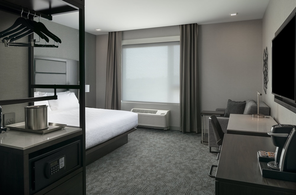 staybridge suites boston logan airport revere an ihg hotel