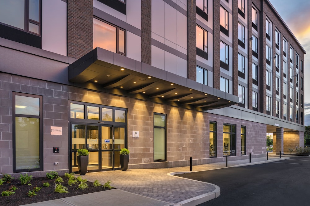 staybridge suites boston logan airport revere an ihg hotel