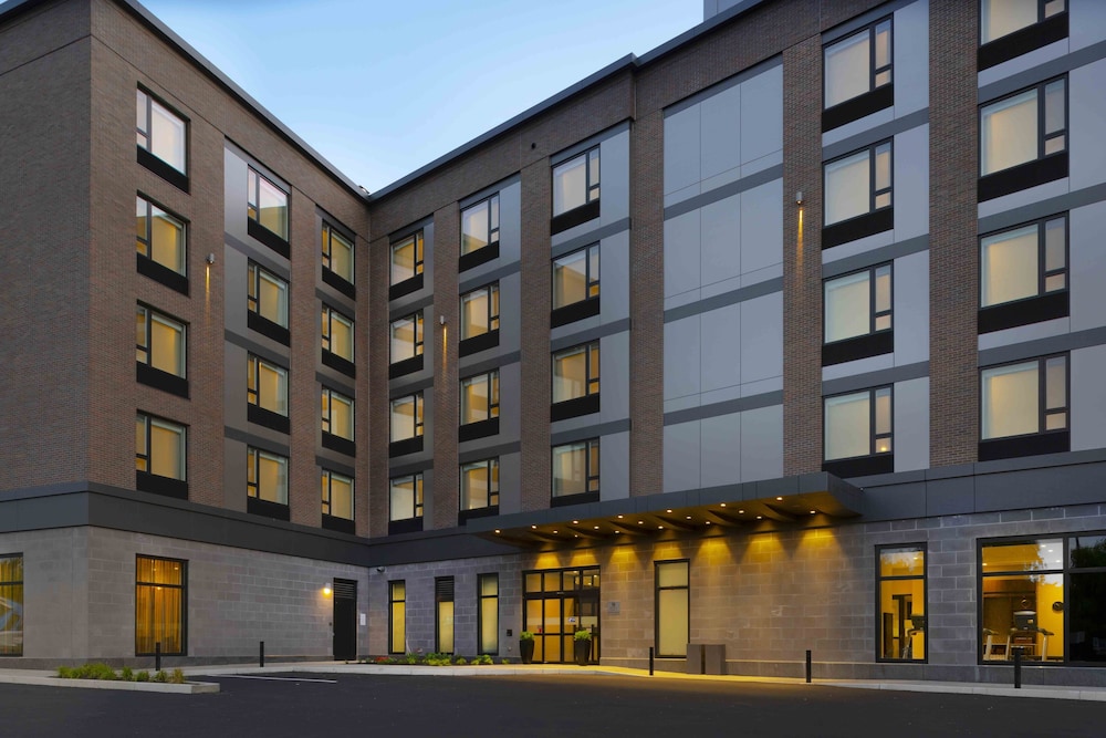 staybridge suites boston logan airport revere an ihg hotel