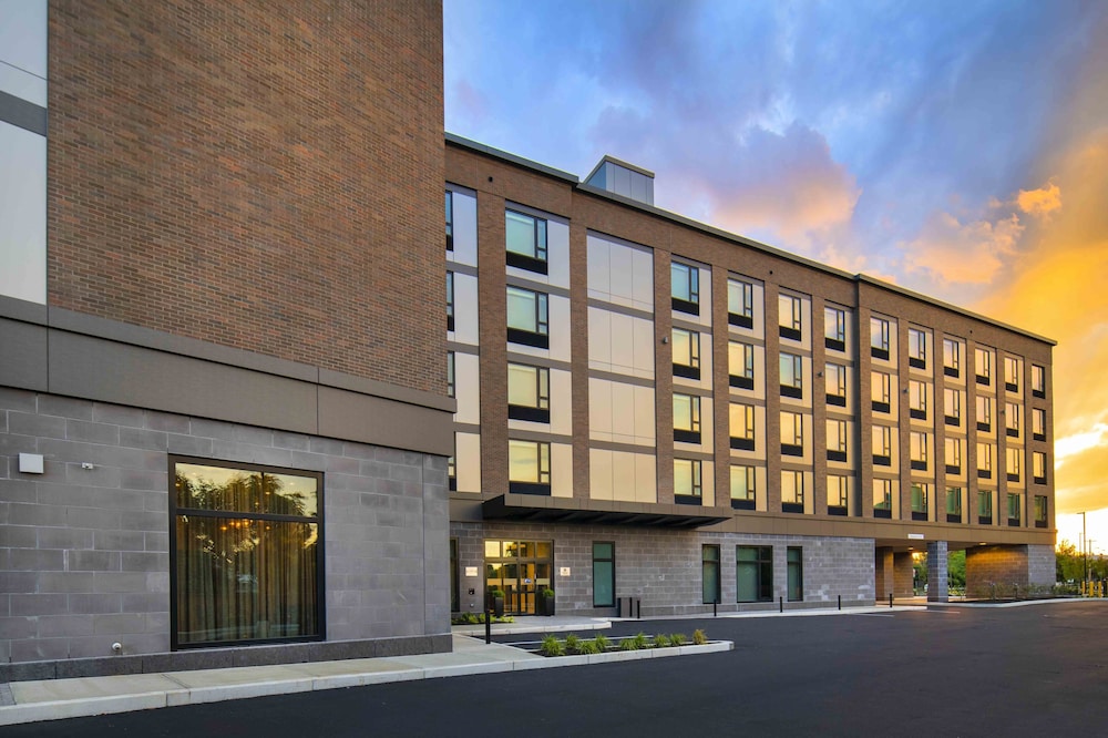 staybridge suites boston logan airport revere an ihg hotel