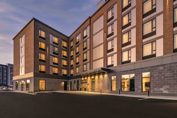 staybridge suites boston logan airport revere an ihg hotel