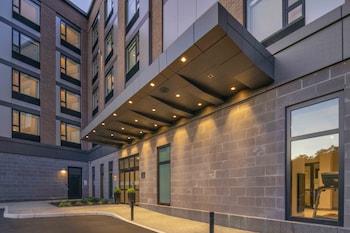 staybridge suites boston logan airport revere an ihg hotel