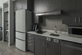 staybridge suites boston logan airport revere an ihg hotel