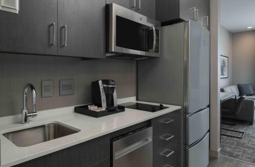 staybridge suites boston logan airport revere an ihg hotel