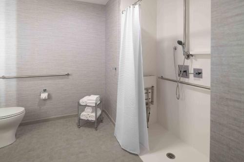staybridge suites boston logan airport revere an ihg hotel