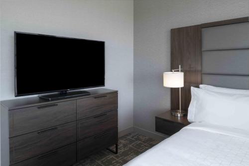 staybridge suites boston logan airport revere an ihg hotel