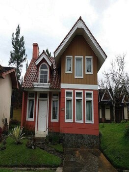 villa kota bunga peony