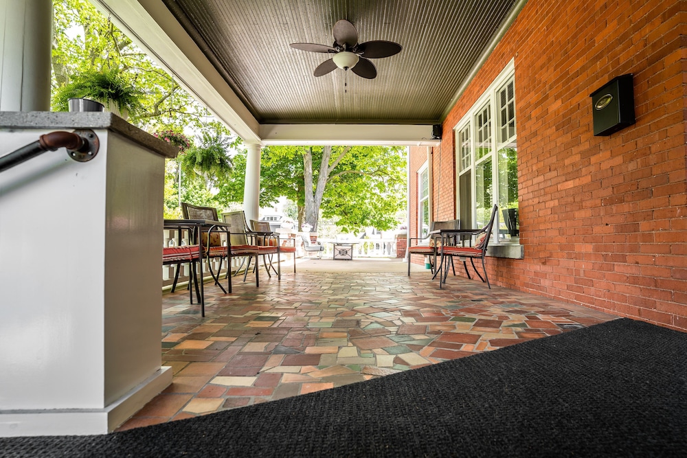 the nordic pineapple bandb