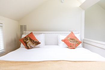 the farmhouse at veritas