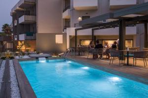 mare blue and suites