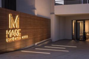 mare blue and suites