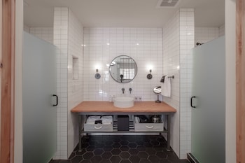 best friends roadhouse and mercantile