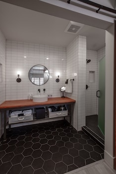 best friends roadhouse and mercantile