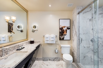 brownwood hotel and spa
