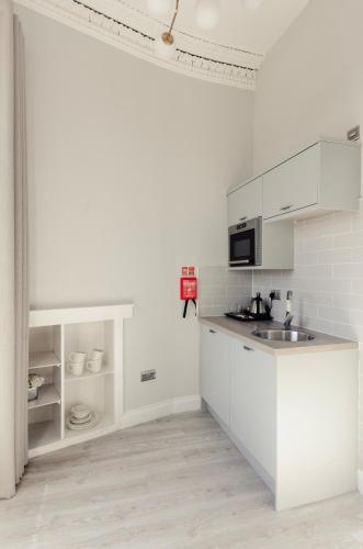 sweeney apartments and rooms