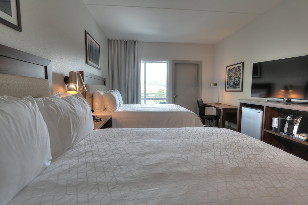 holiday inn and suites pigeon forge convention center by ihg