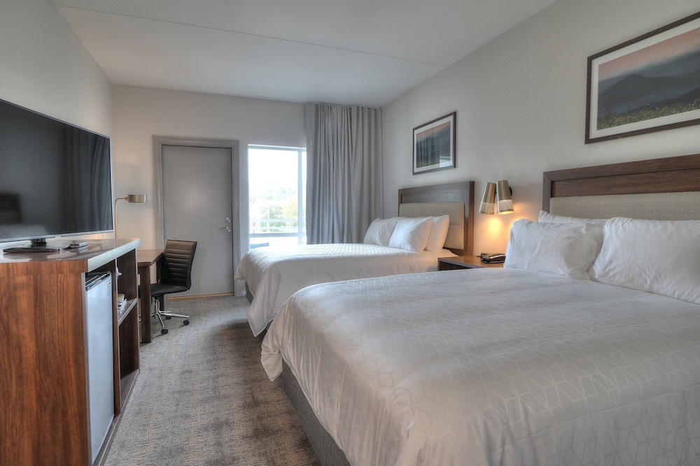 holiday inn and suites pigeon forge convention center by ihg