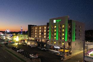 holiday inn and suites pigeon forge convention center by ihg